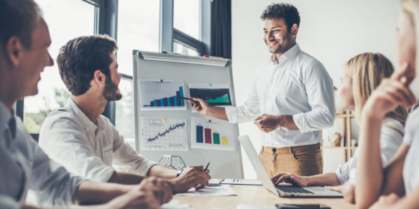 SERVICIOS. VALUACIÓN DE EMPRESAS. LOGRANDO EL PRECIO JUSTO POR ACCIÓN PARA TU EMPRESA. SERVICIOS. VALUACIÓN DE EMPRESAS. LOGRANDO EL PRECIO JUSTO POR ACCIÓN PARA TU EMPRESA.